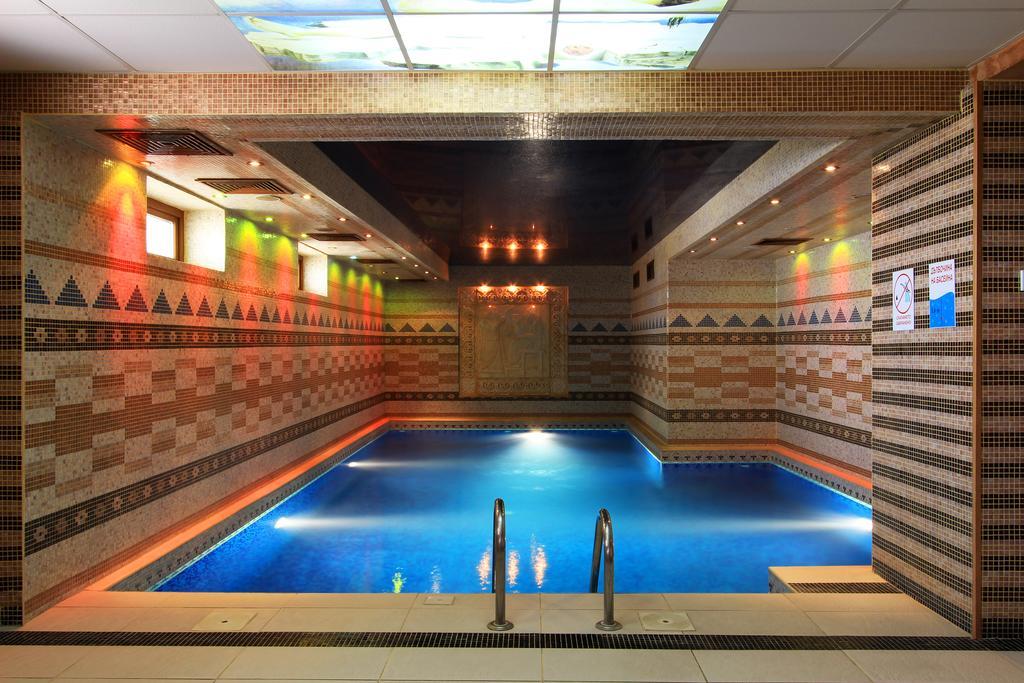 Bona Vita Hotell Golden Sands Exteriör bild
