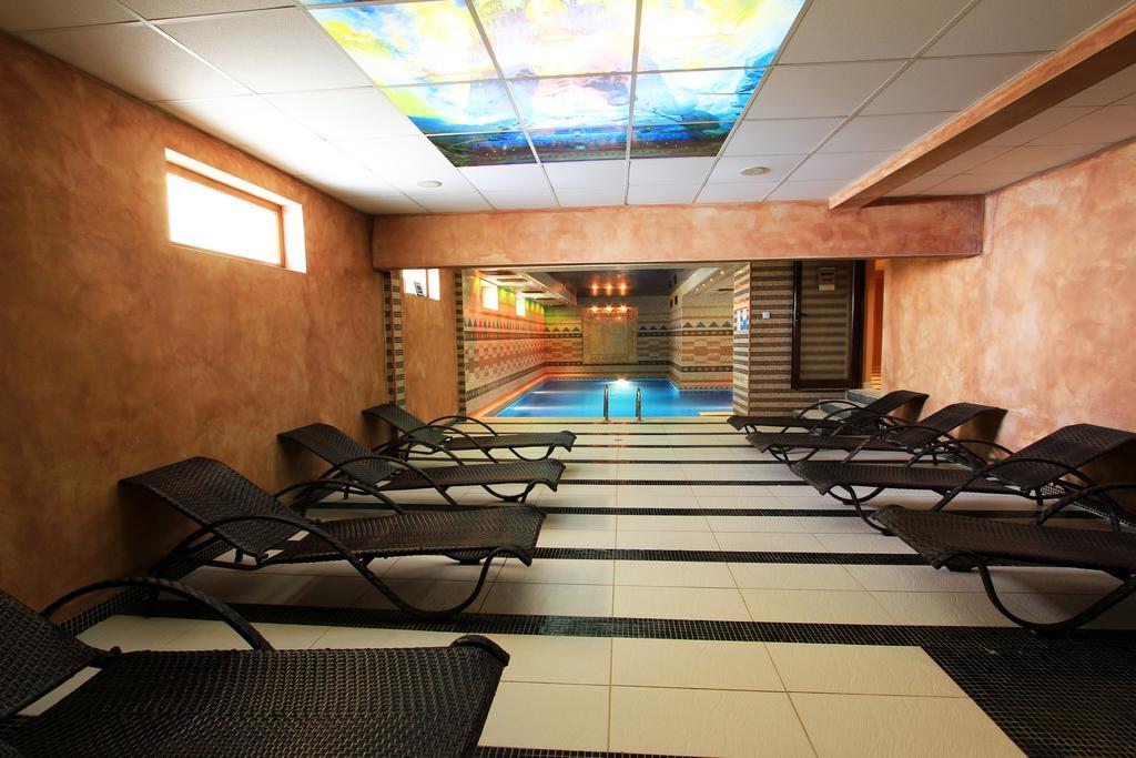 Bona Vita Hotell Golden Sands Exteriör bild