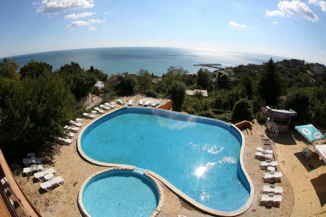 Bona Vita Hotell Golden Sands Exteriör bild